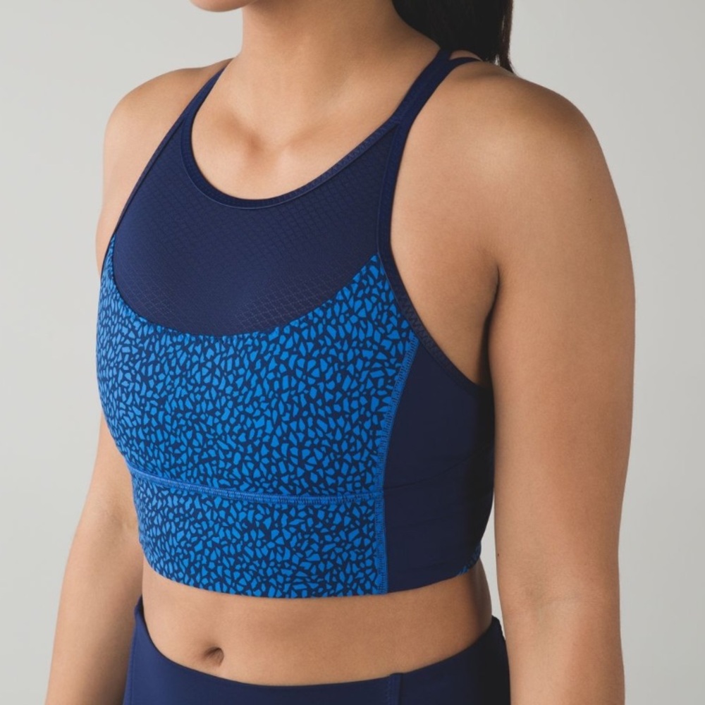 Lululemon Clip-In Long Line Bra
Miss Mosaic Lakeside Blue Hero Blue / Hero Blue